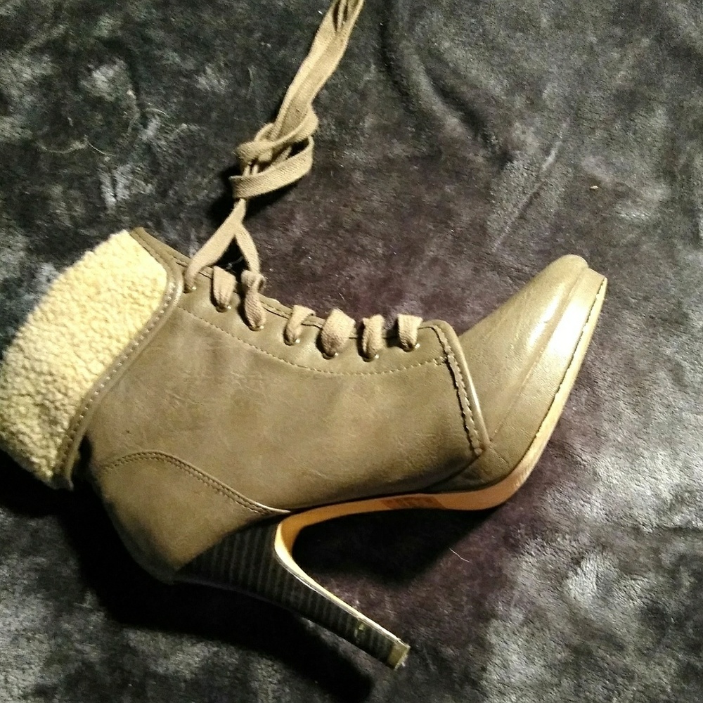 Winter Snug Boots